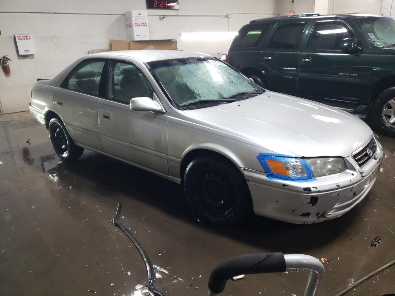 2000 Toyota Camry - Image 4