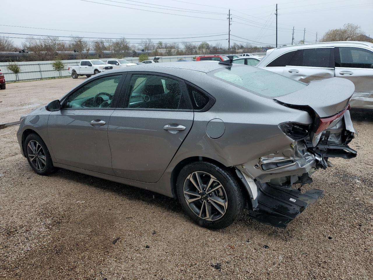 2024 Kia Forte - Image 2