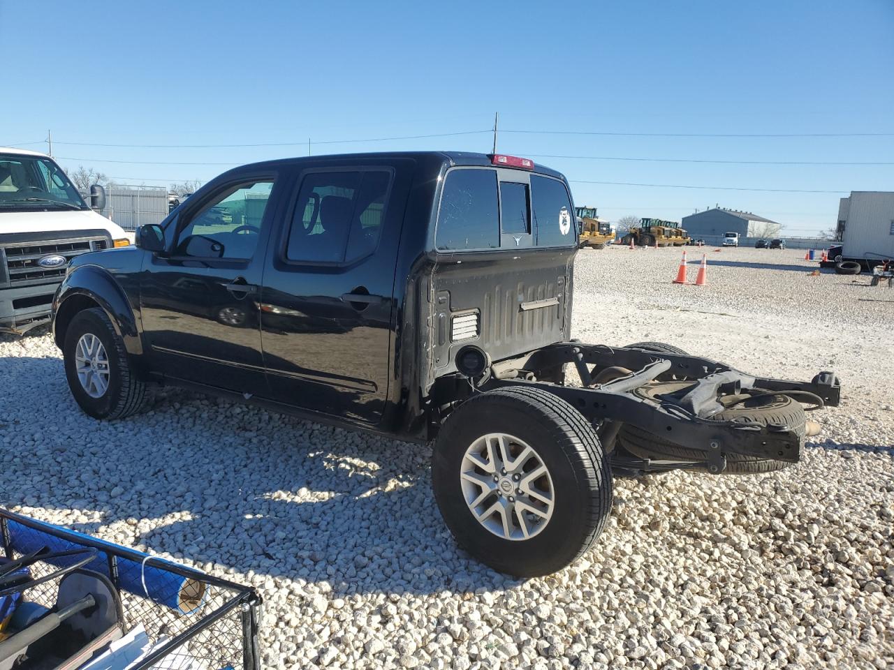 2018 Nissan Navara (Frontier) - Image 2