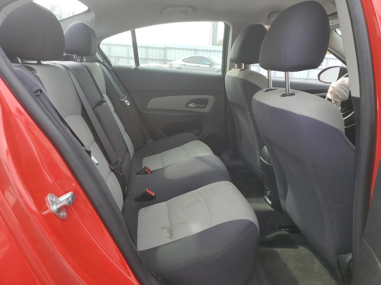 2014 Chevrolet Cruze - Image 10