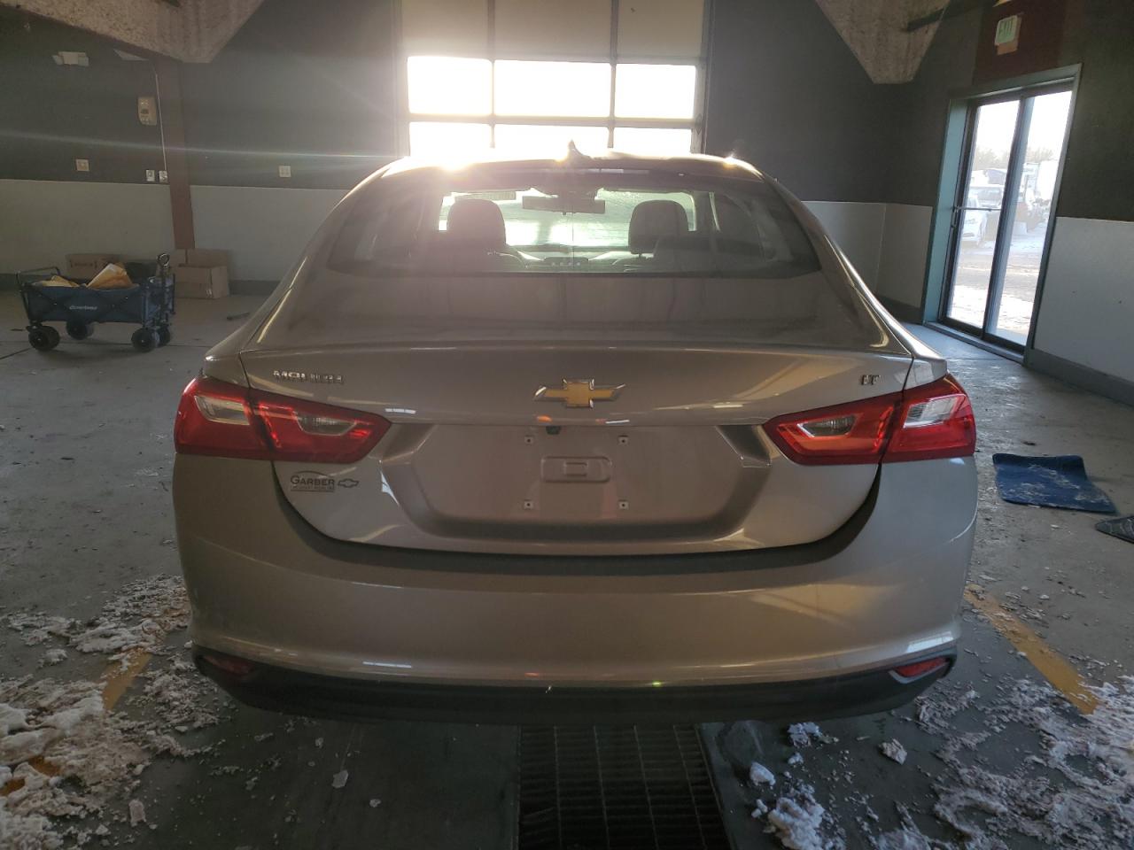 2023 Chevrolet Malibu - Image 6