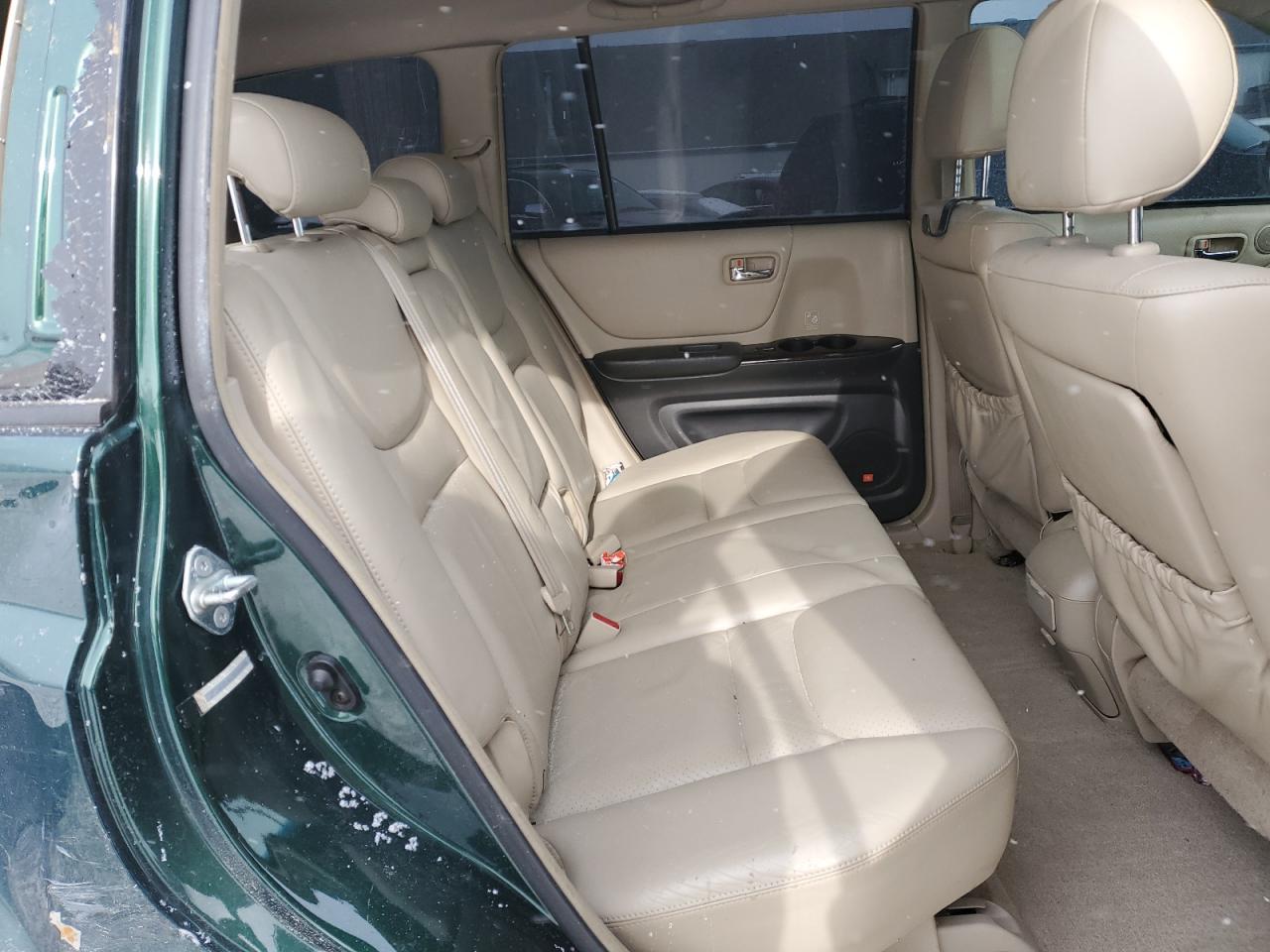 2003 Toyota Highlander - Image 11