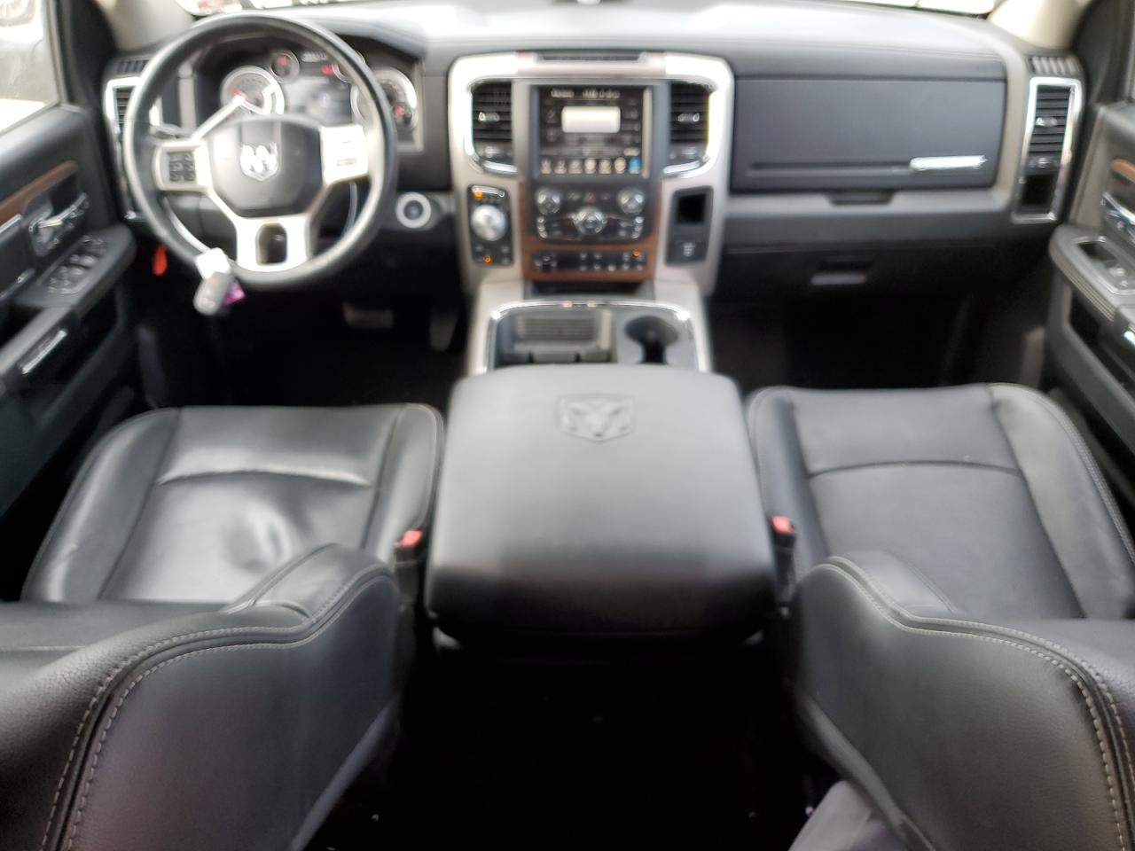 2017 RAM 1500 - Image 8