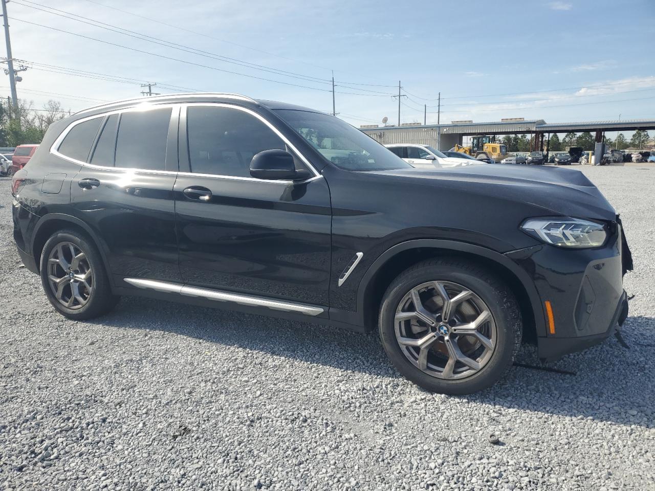 2022 BMW X3 - Image 4