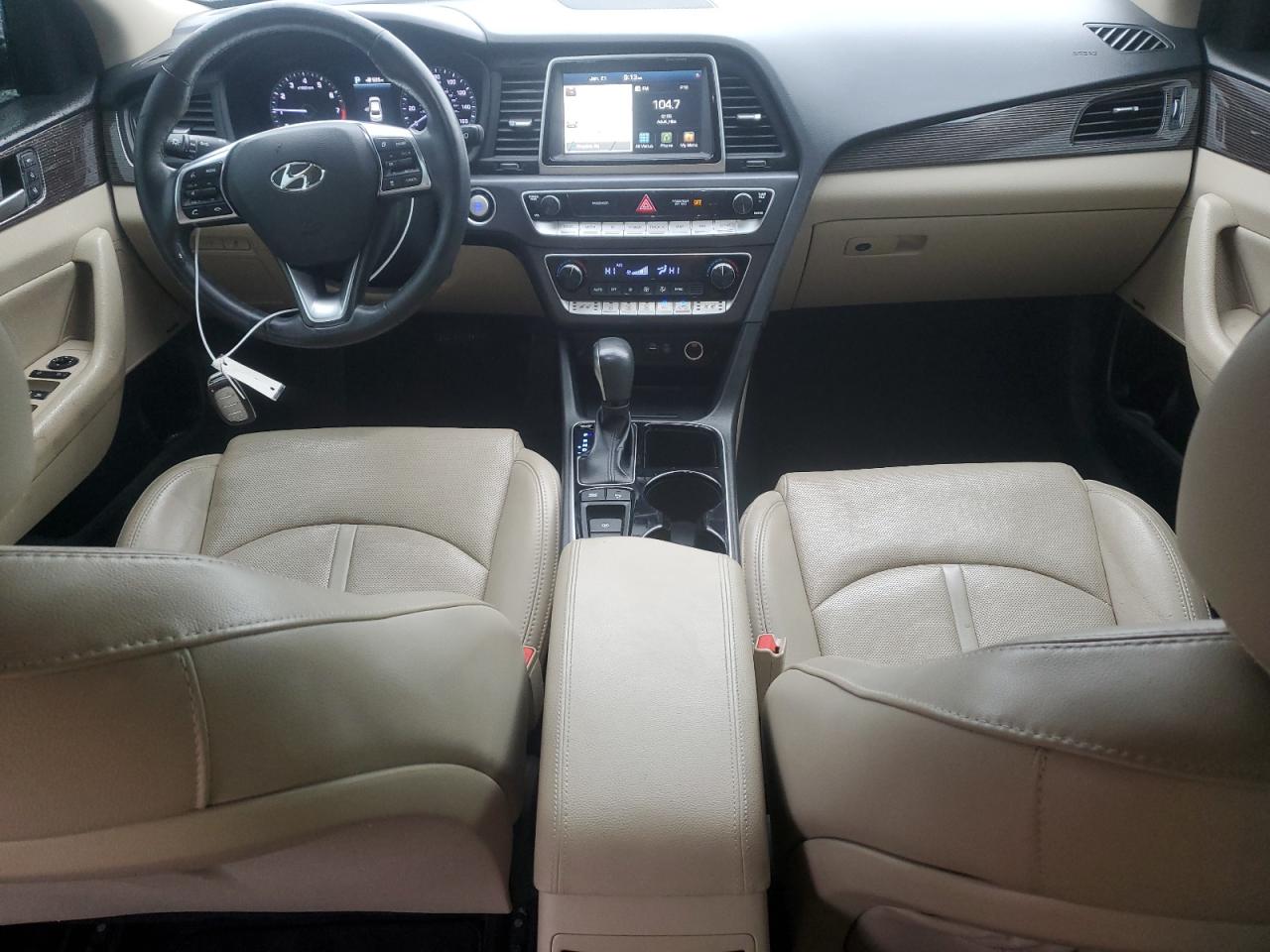 2018 Hyundai Sonata - Image 8