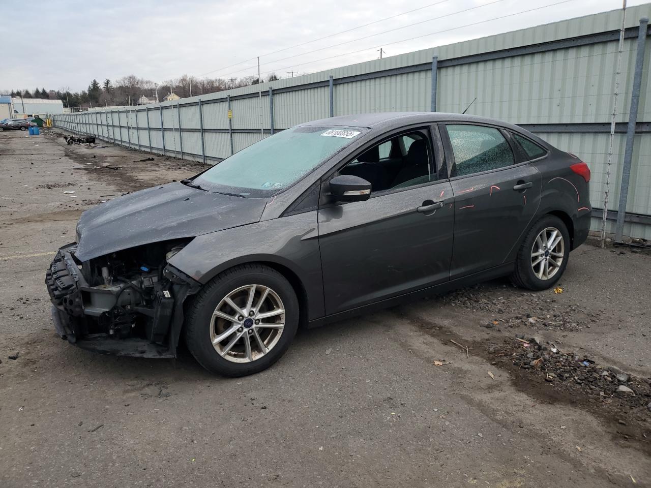 VIN 1FADP3F2XGL334784 2016 FORD FOCUS no.1