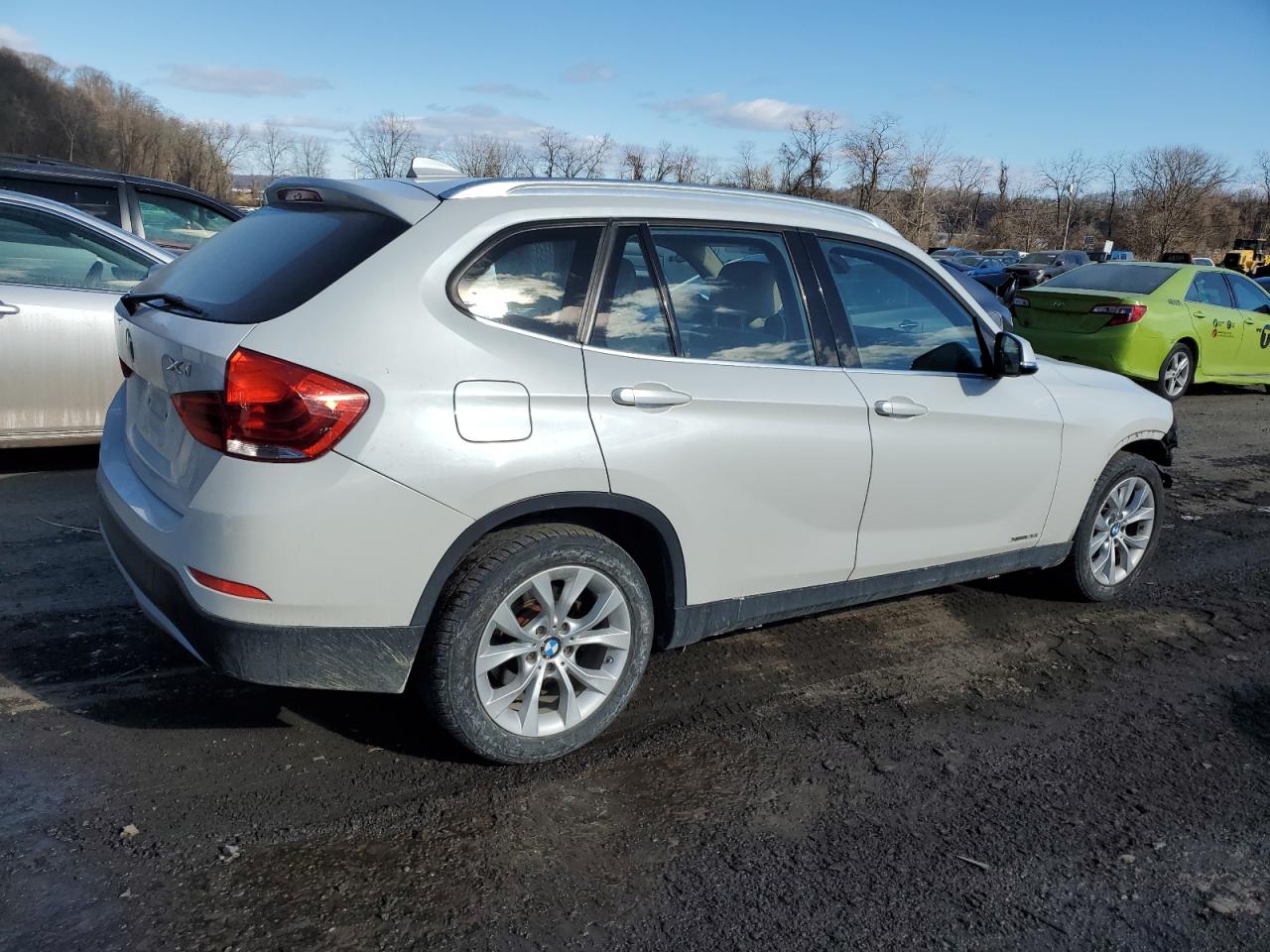 2013 BMW X1 - Image 3