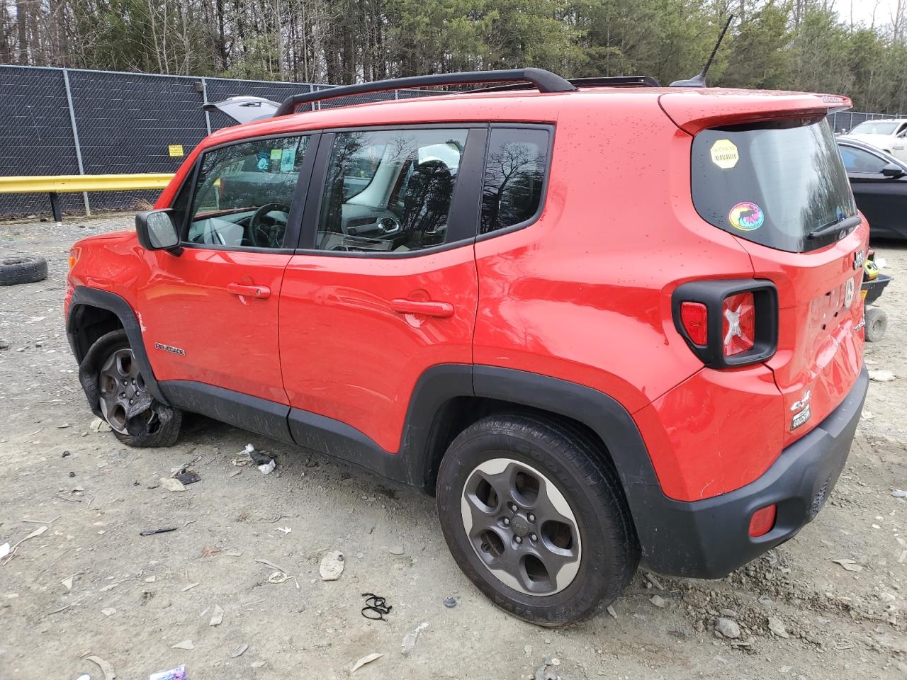 2016 Jeep Renegade - Image 2