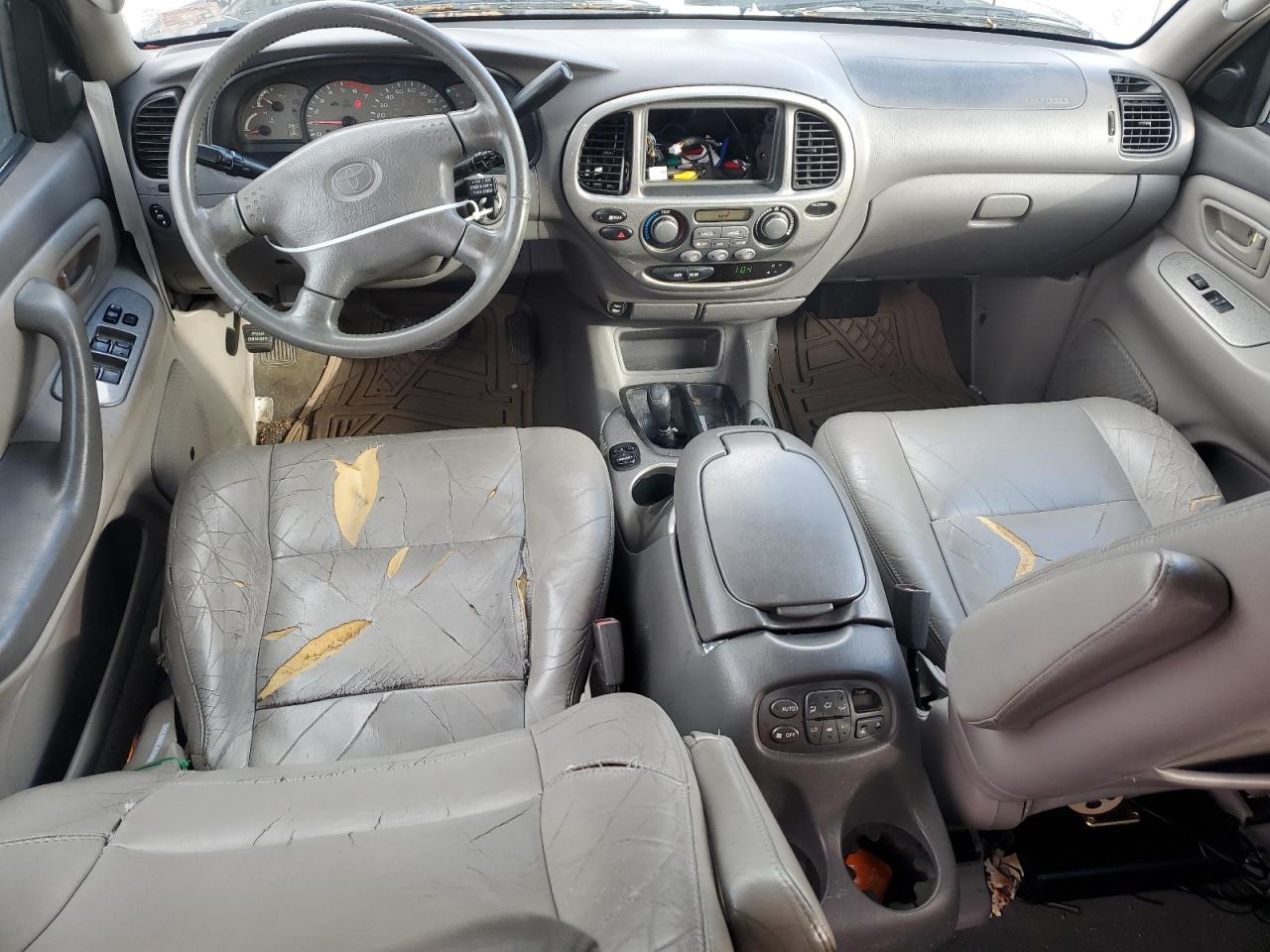 2002 Toyota Sequoia - Image 8