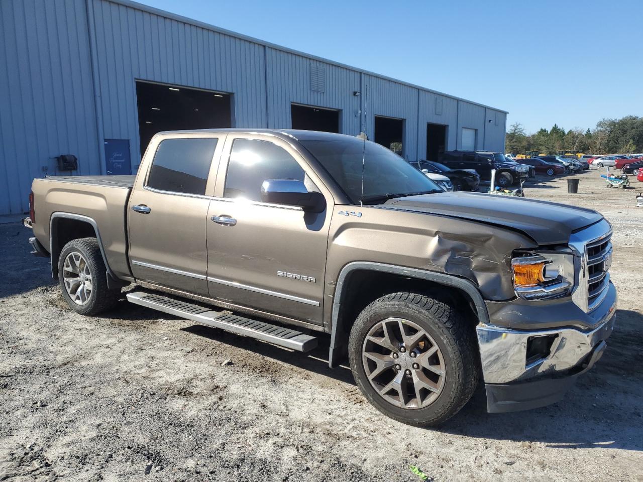 2014 GMC Sierra - Image 4