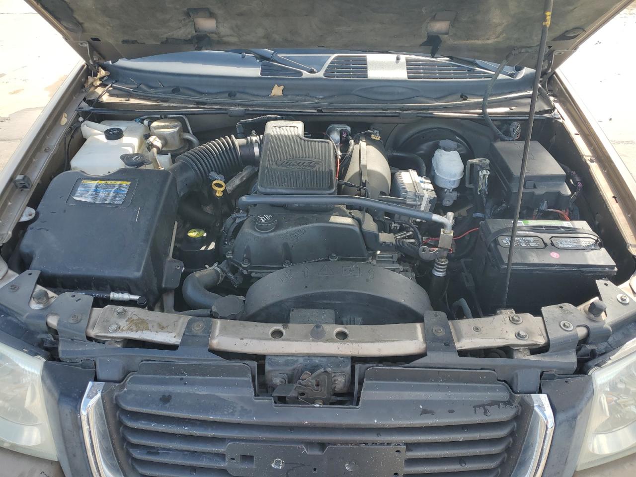 2003 GMC Envoy - Image 12