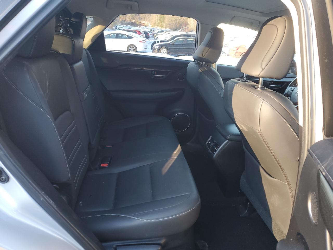 2015 Lexus NX - Image 11