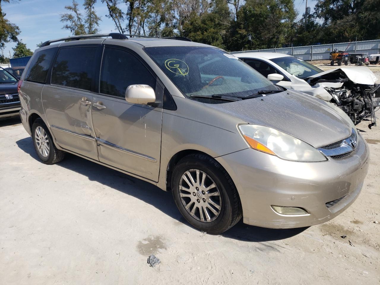 2007 Toyota Sienna - Image 4