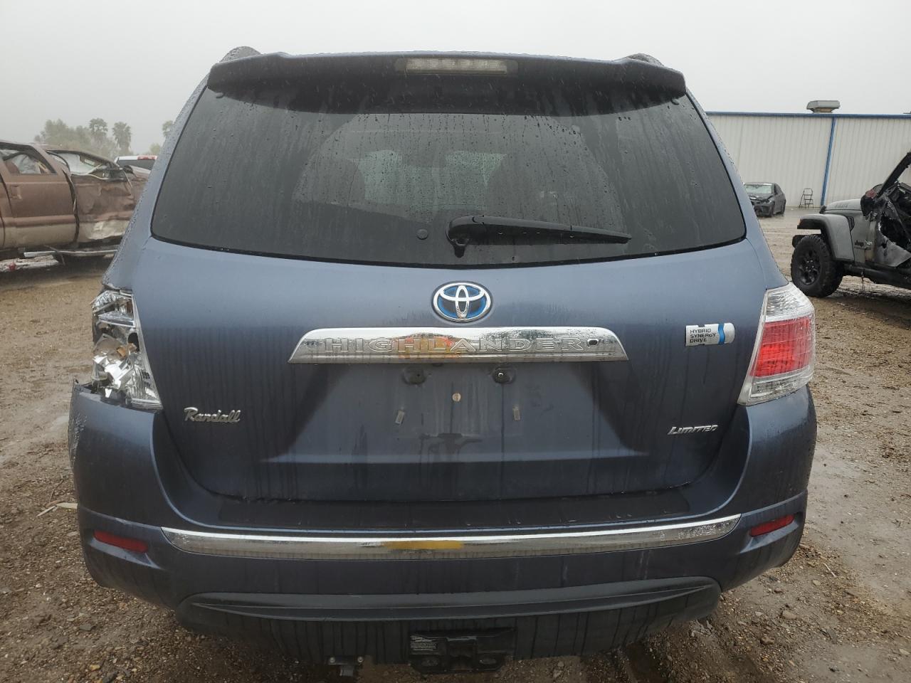 2013 Toyota Highlander - Image 6