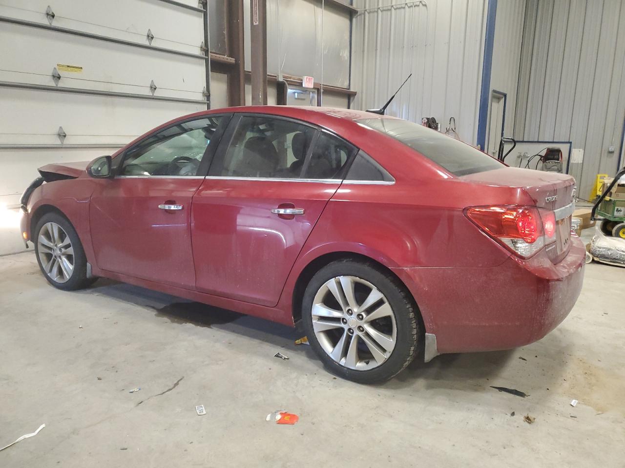 2011 Chevrolet Cruze - Image 2