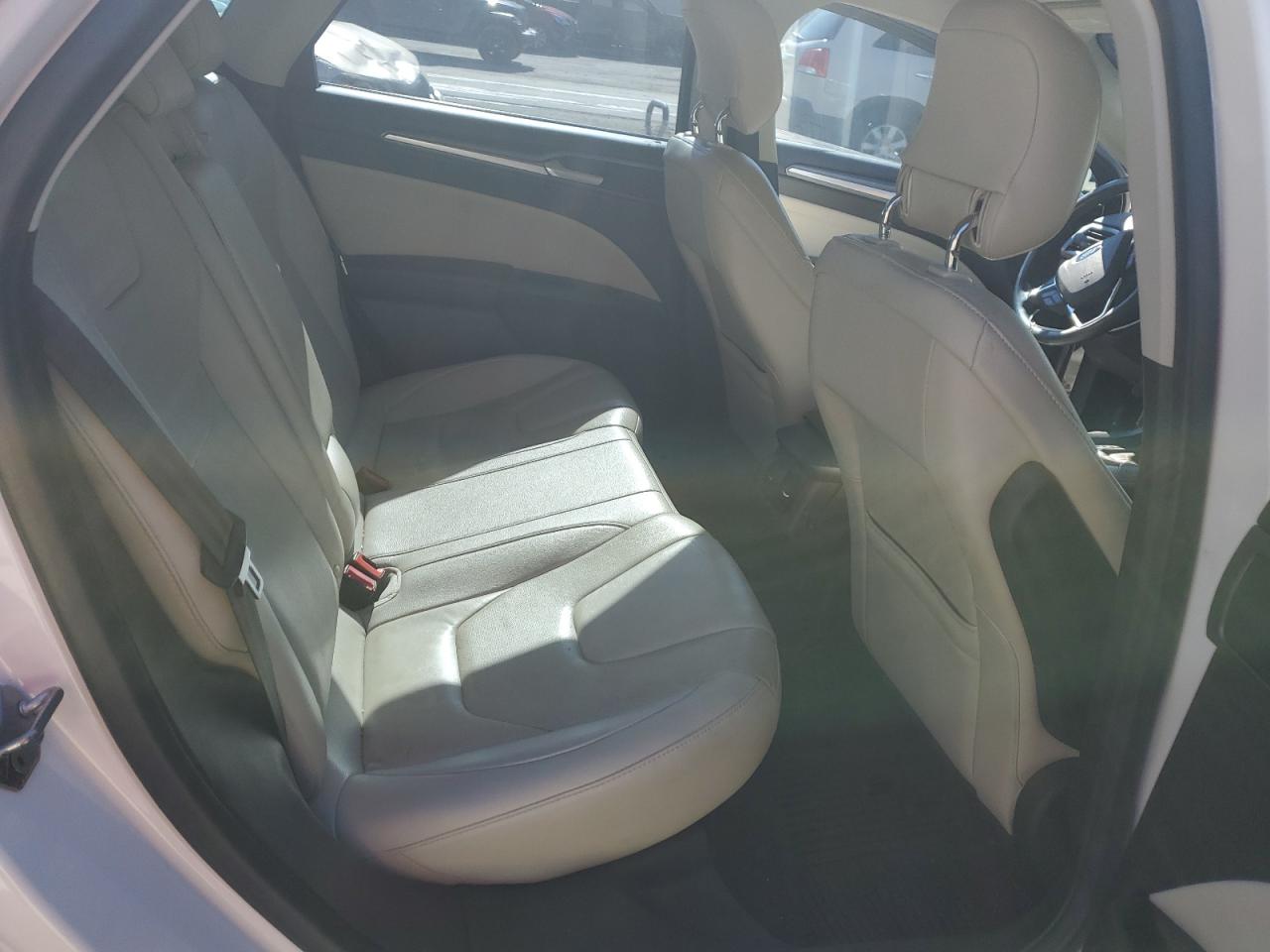 2014 Ford Fusion - Image 11