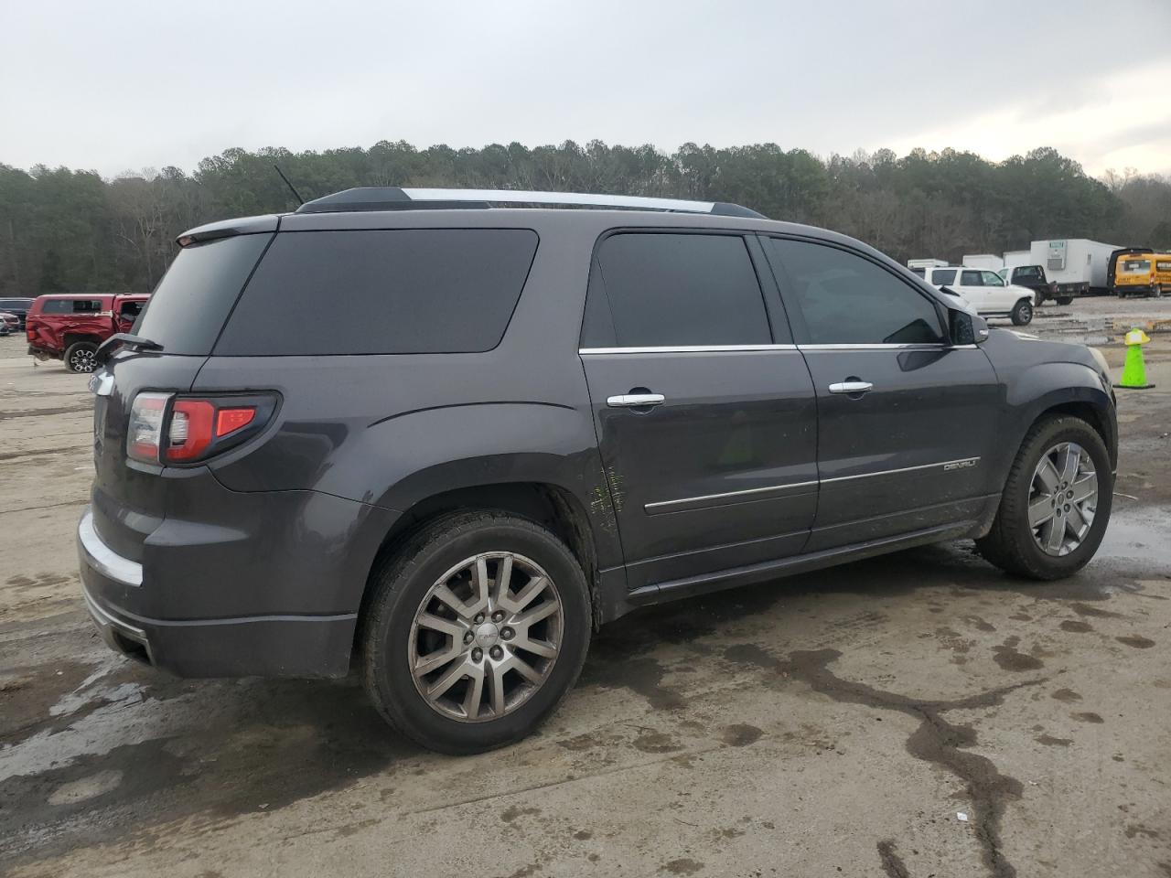 2014 GMC Acadia - Image 3