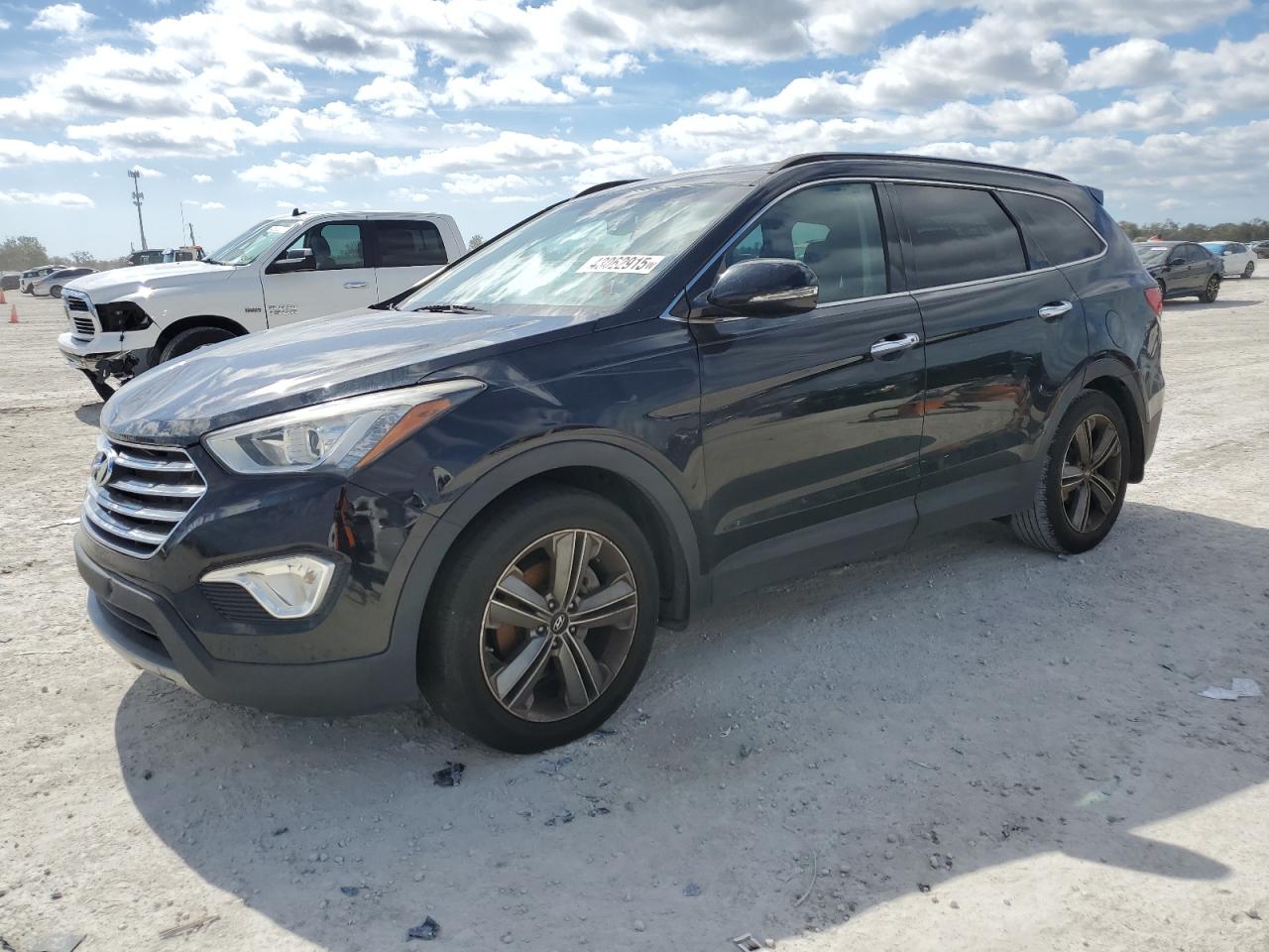 2016 Hyundai Santa Fe - Image 1