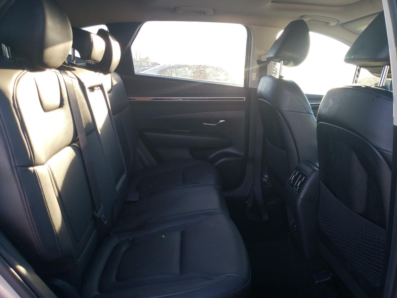 2023 Hyundai Tucson - Image 11