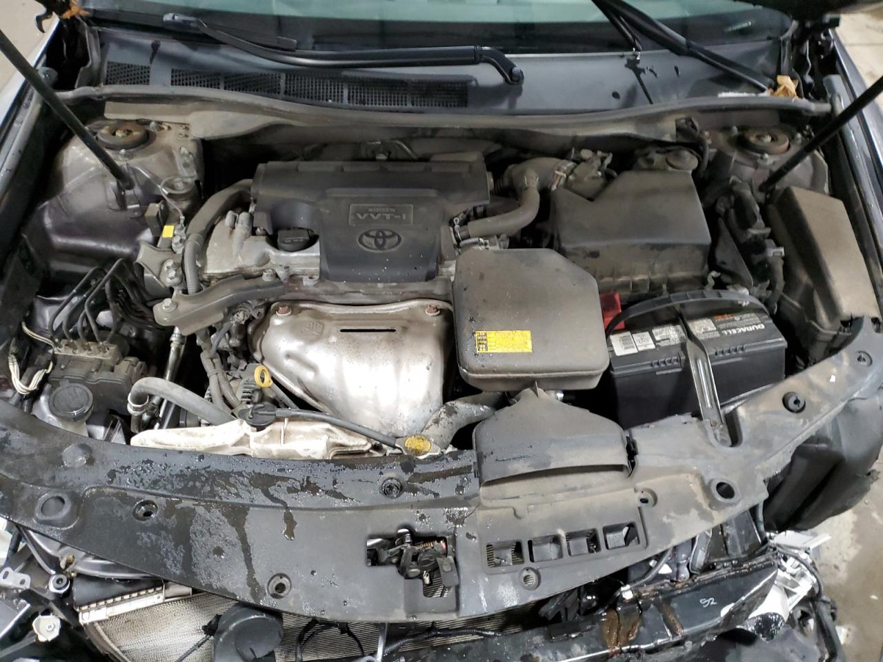 2014 Toyota Camry - Image 12