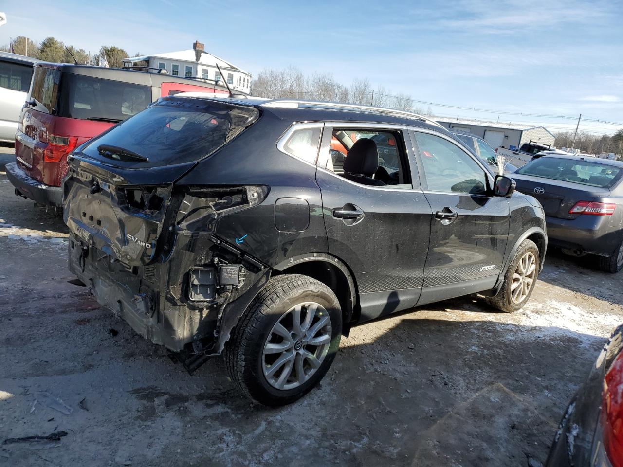 2020 Nissan Rogue - Image 3