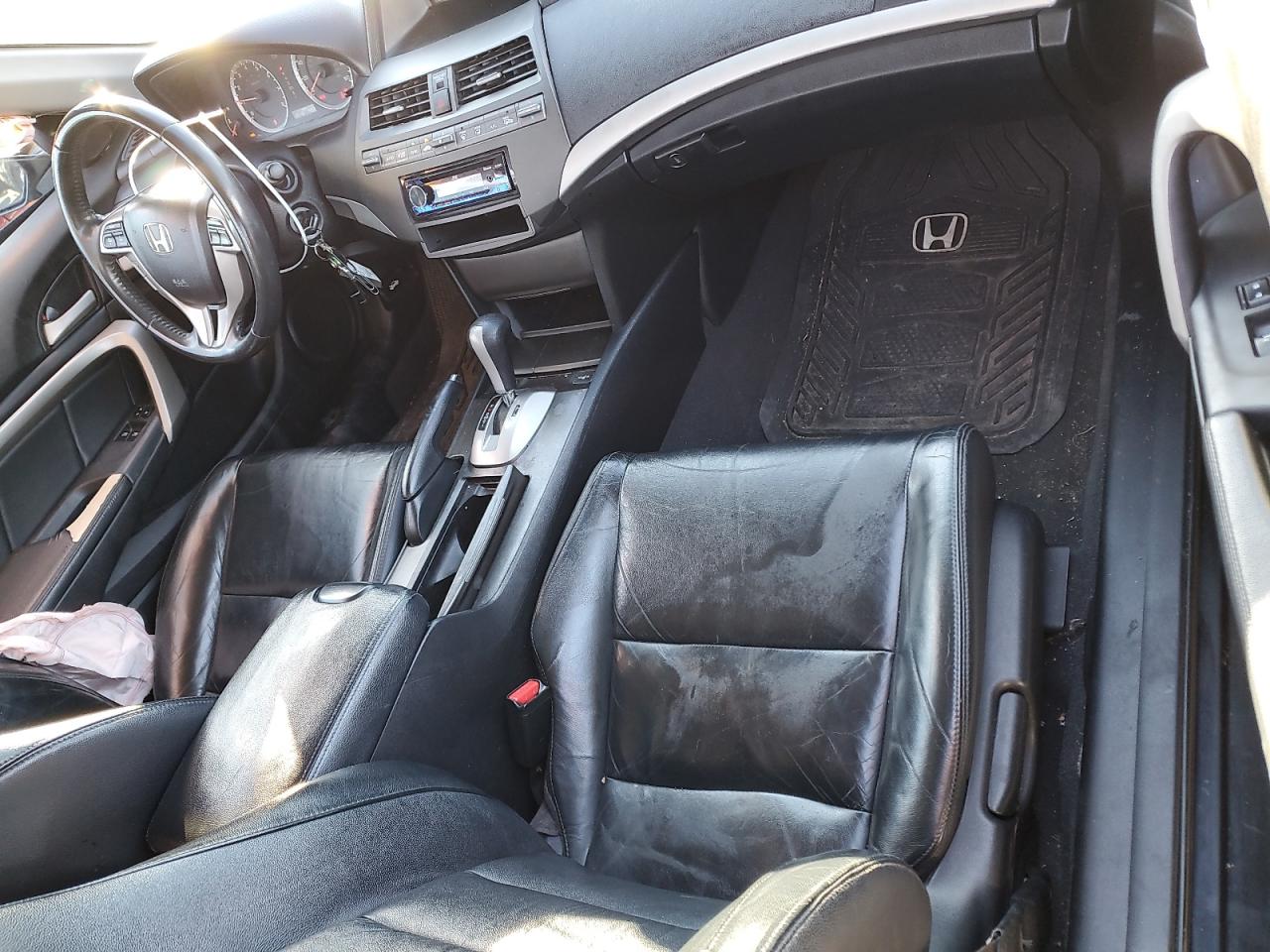 2012 Honda Accord - Image 8