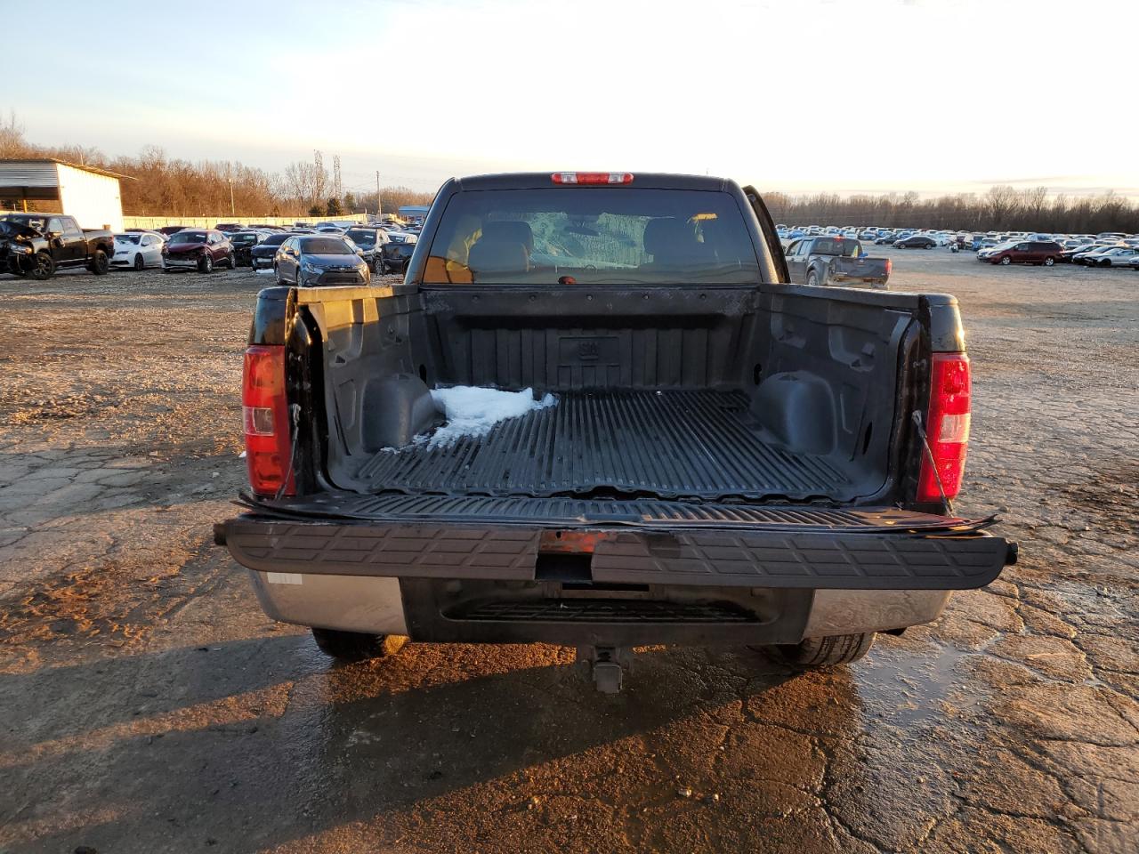 2012 Chevrolet Silverado - Image 6