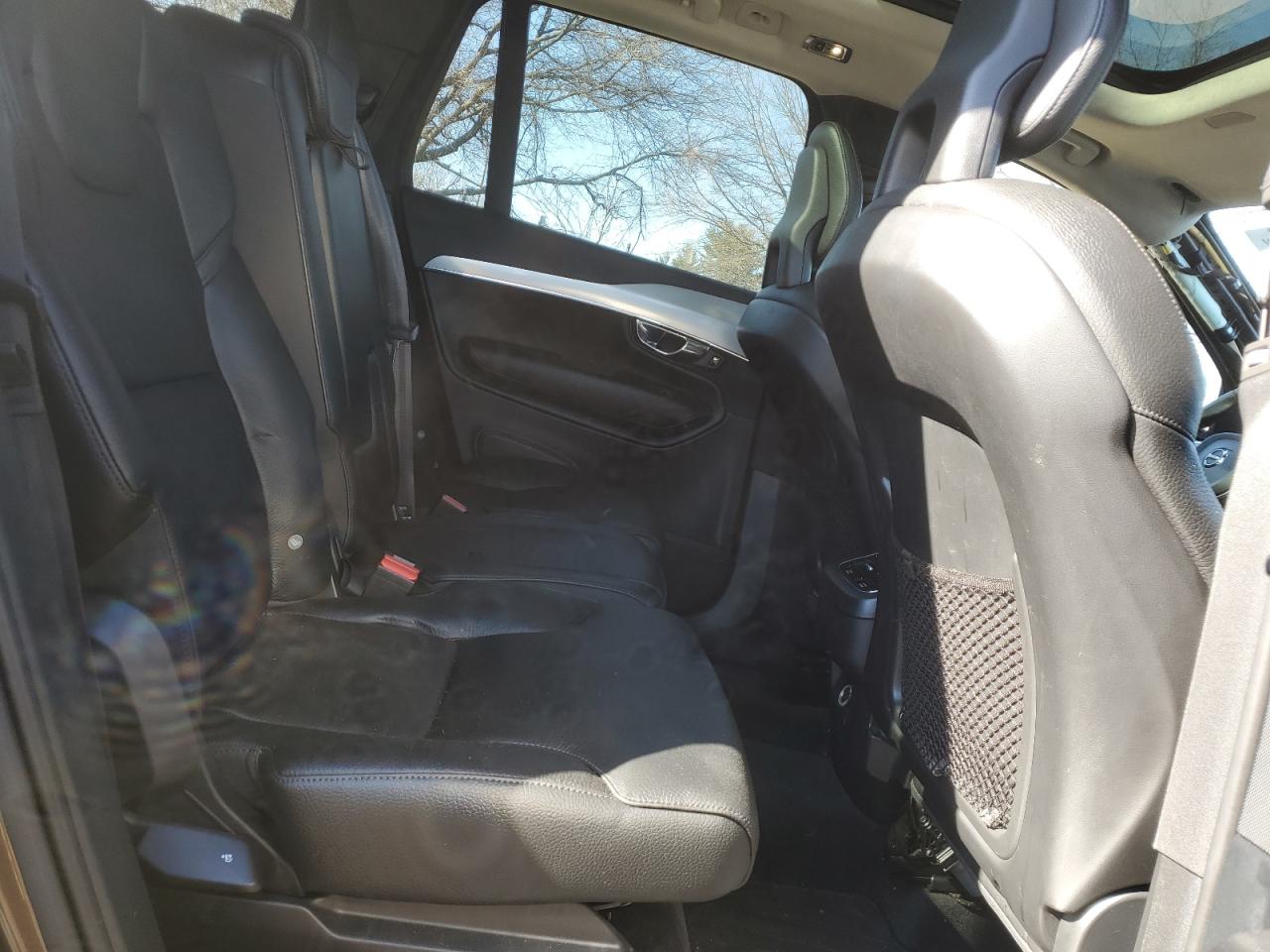 2016 Volvo XC90 - Image 11