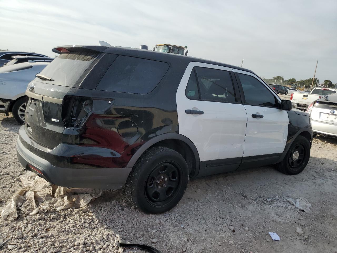 2017 Ford Explorer - Image 3