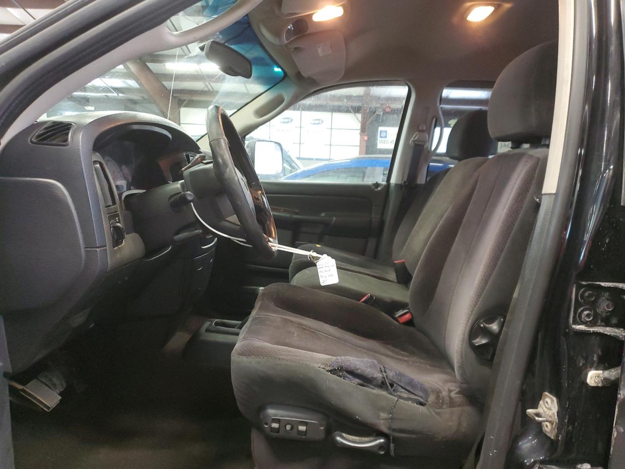 2005 Dodge RAM - Image 7