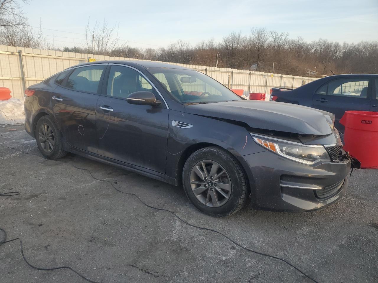 2016 Kia Optima - Image 4
