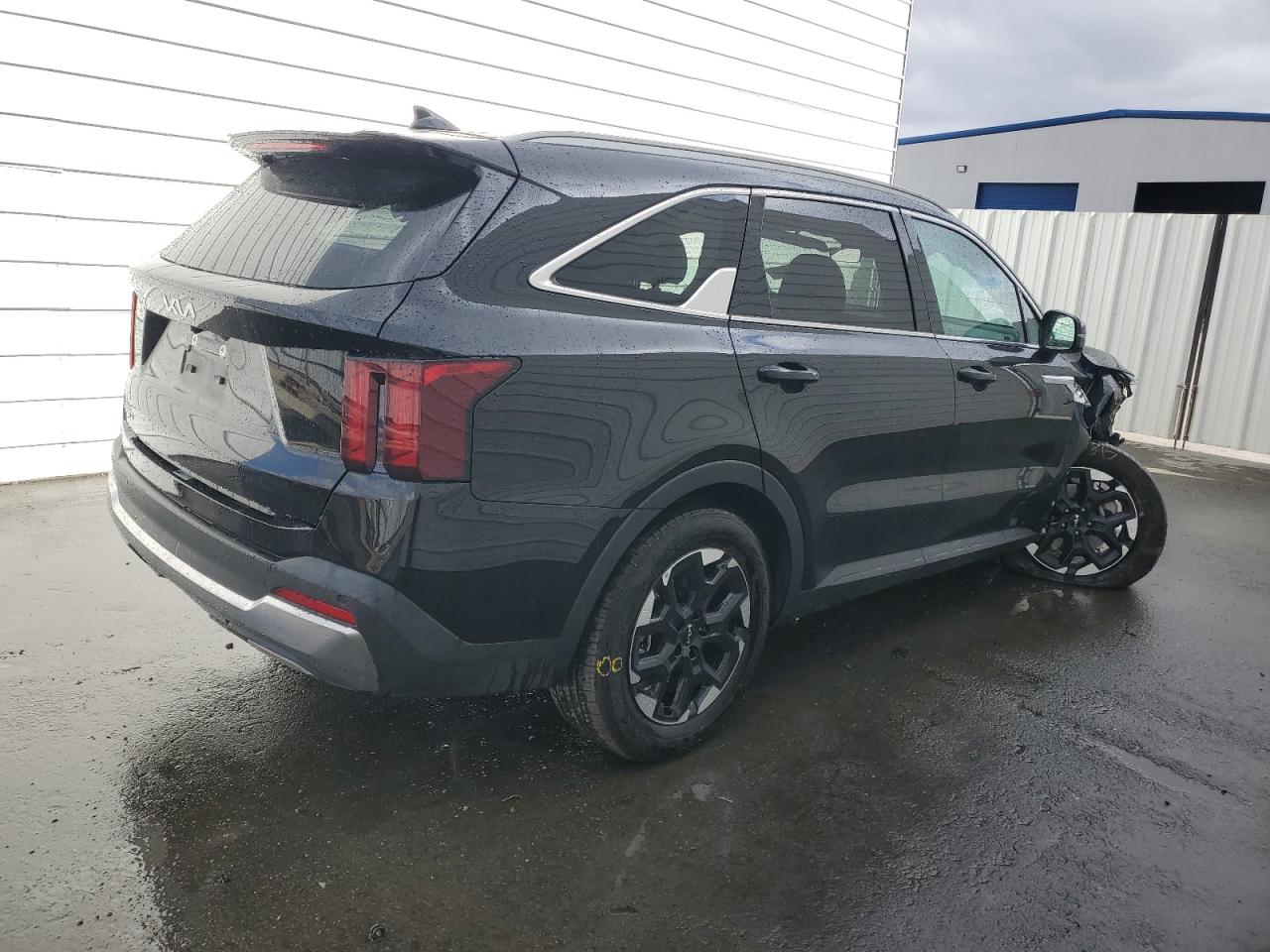2024 Kia Sorento - Image 3