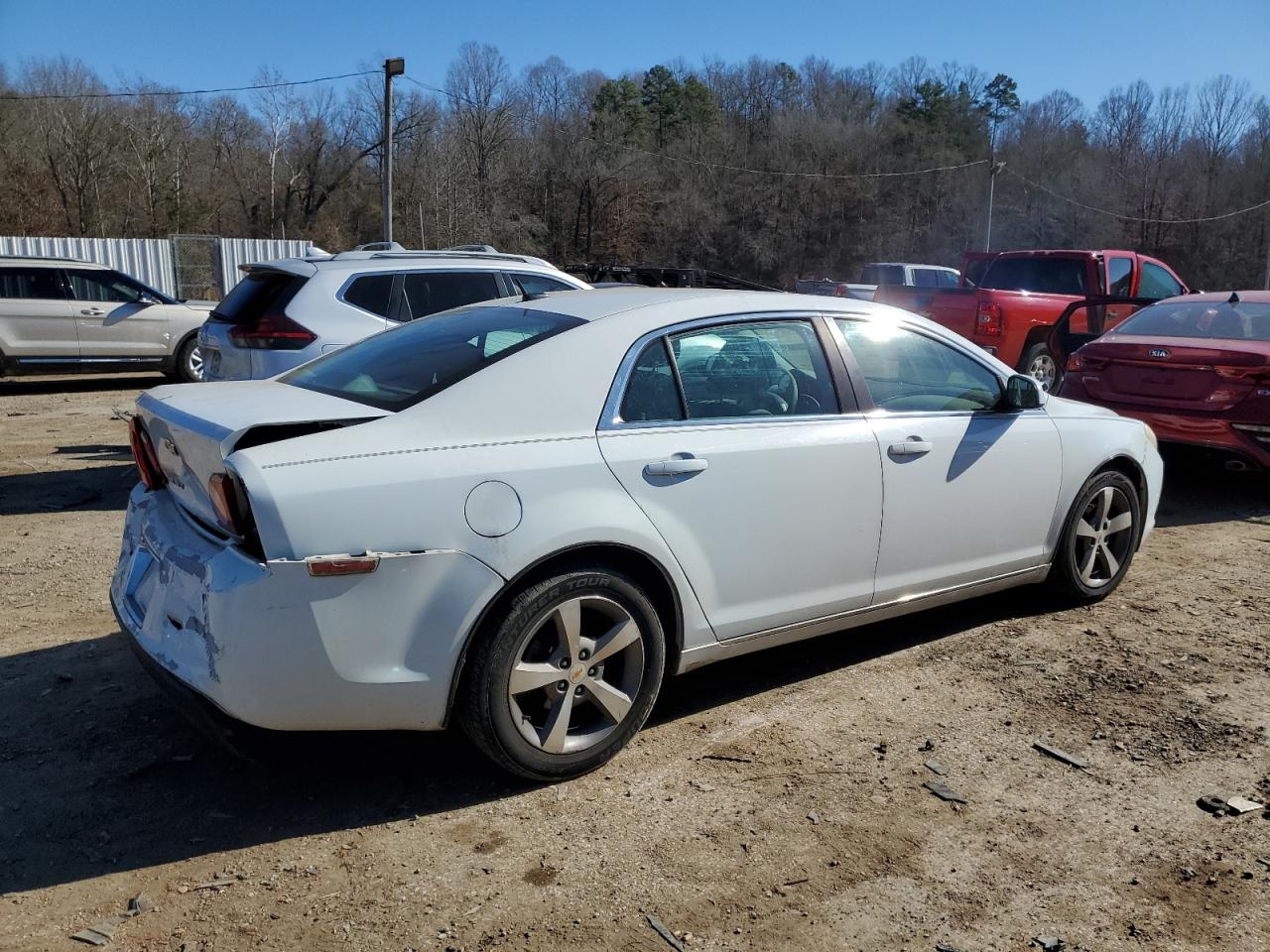 2011 Chevrolet Malibu - Image 3