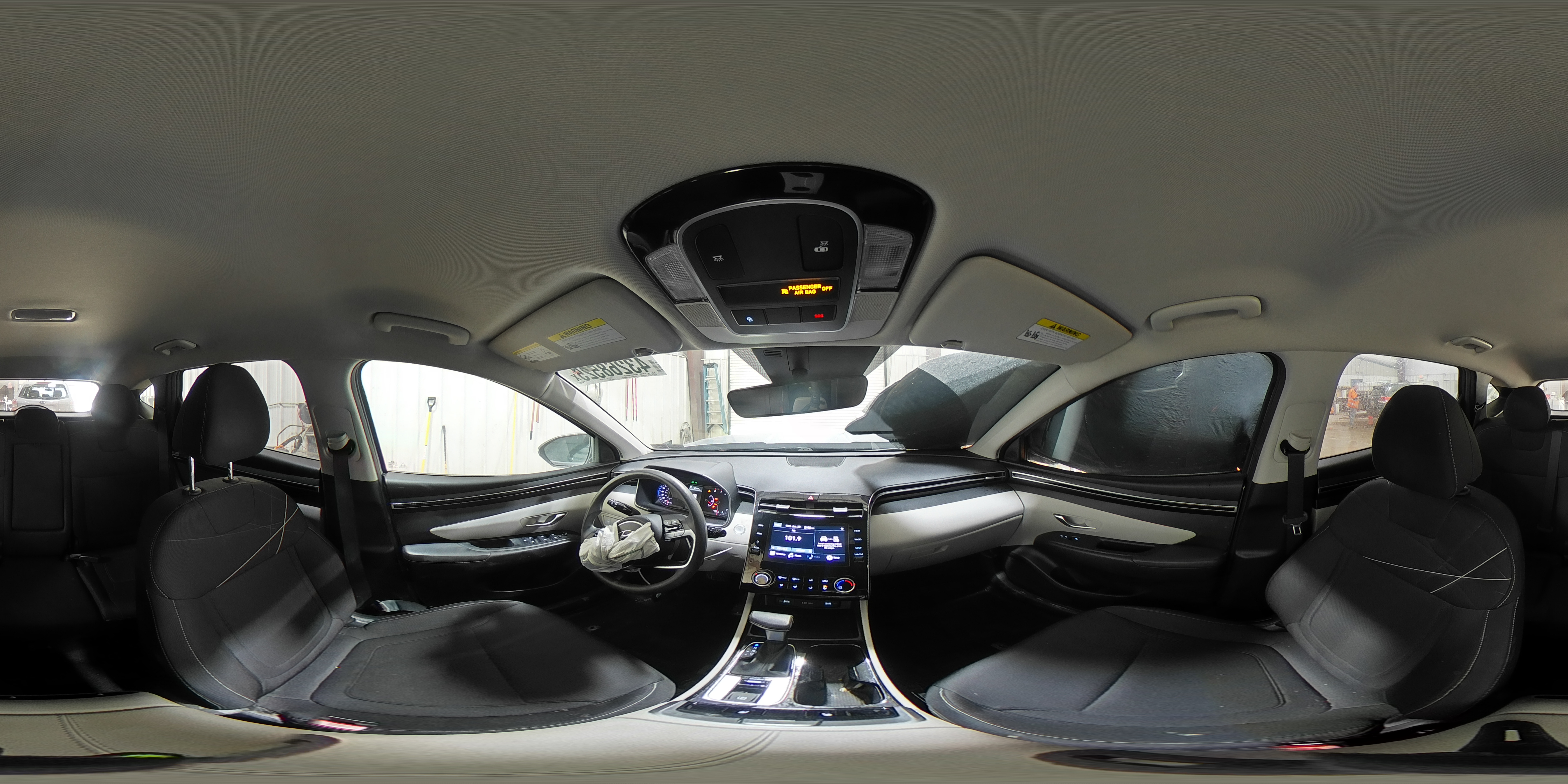 2022 Hyundai Tucson - Image 16