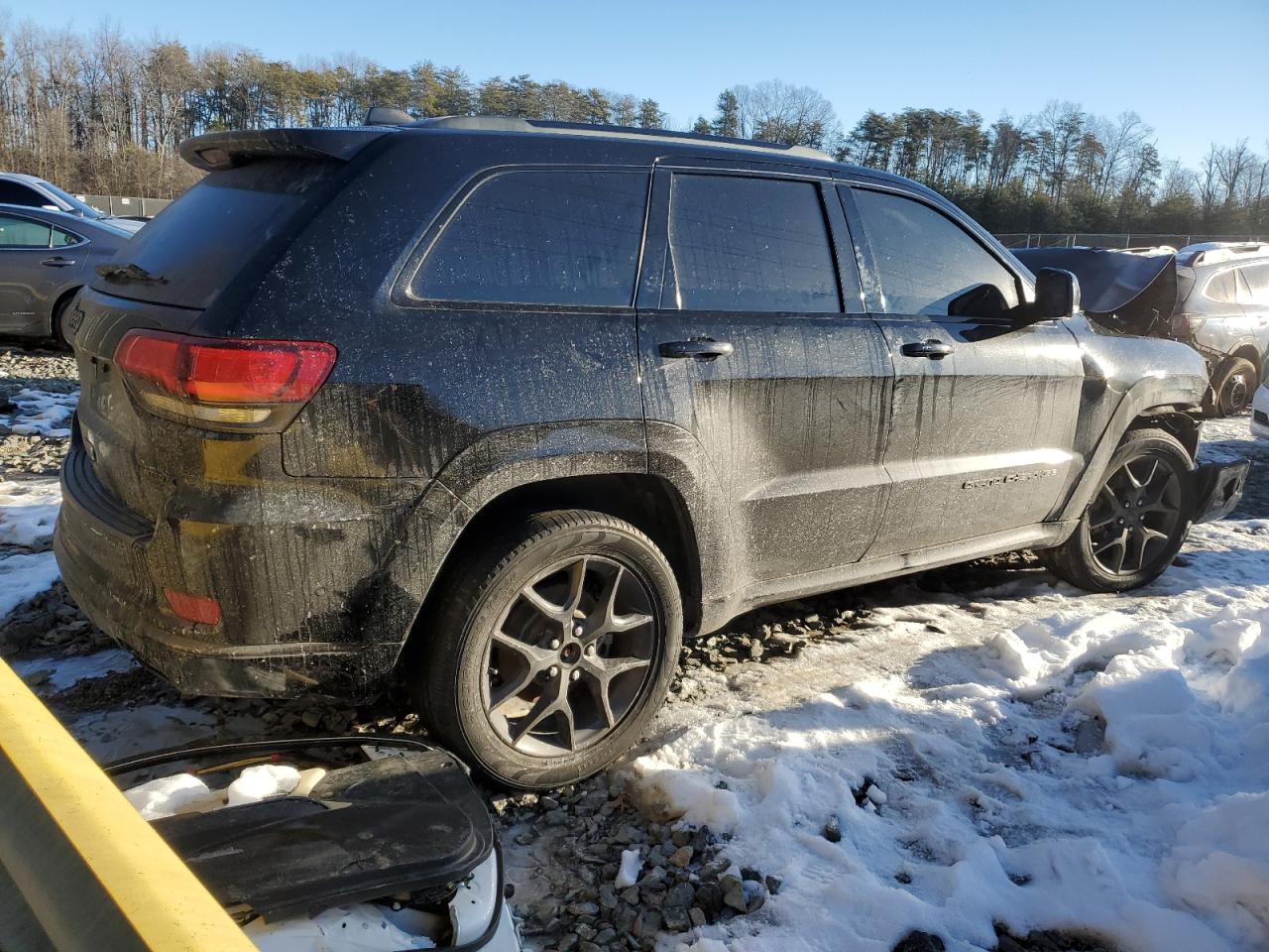 2019 Jeep Grand Cherokee - Image 3