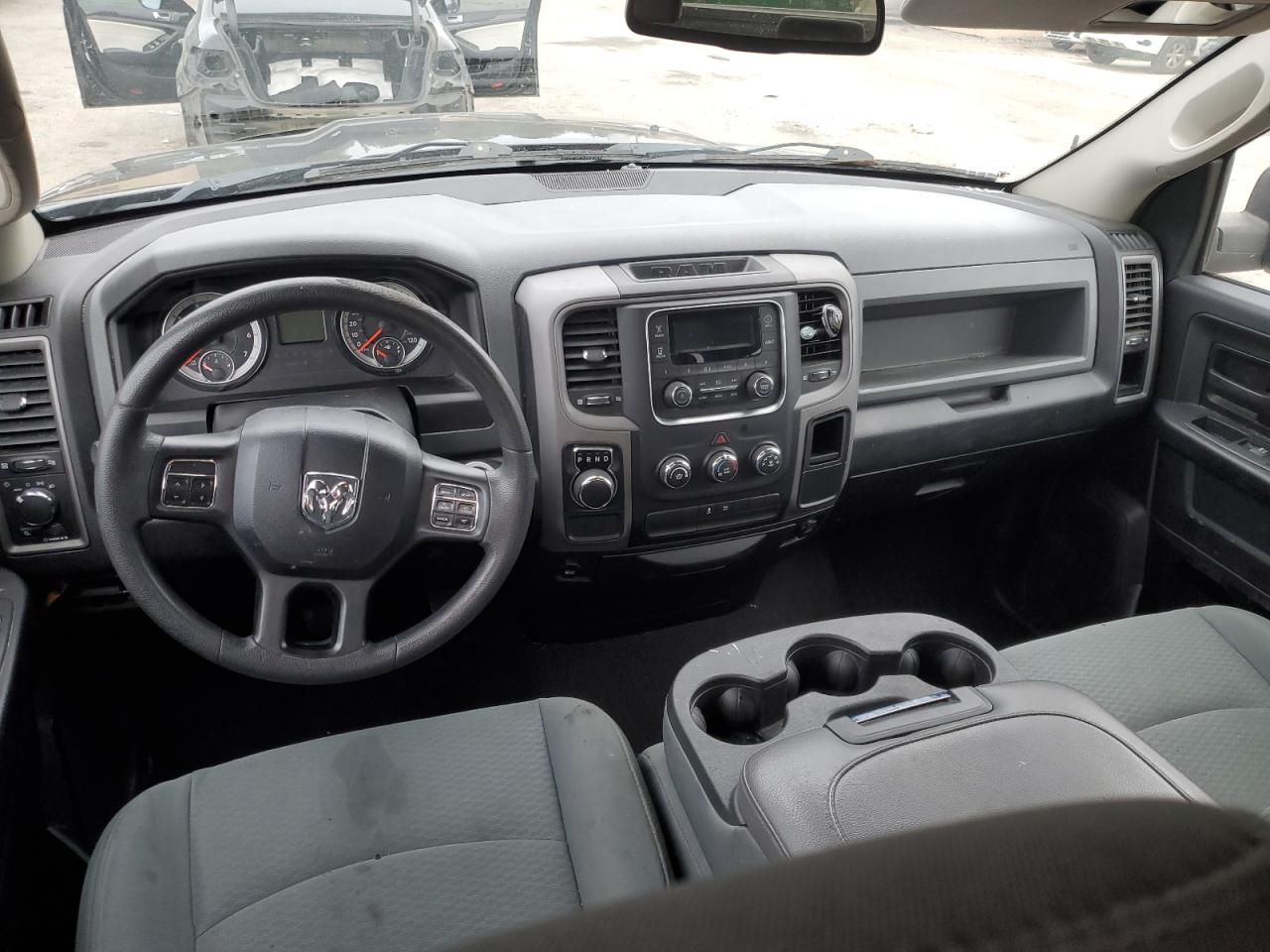 2019 Ram 1500 Classic Tradesman VIN: 1C6RR6FG5KS733485 Lot: 88253965