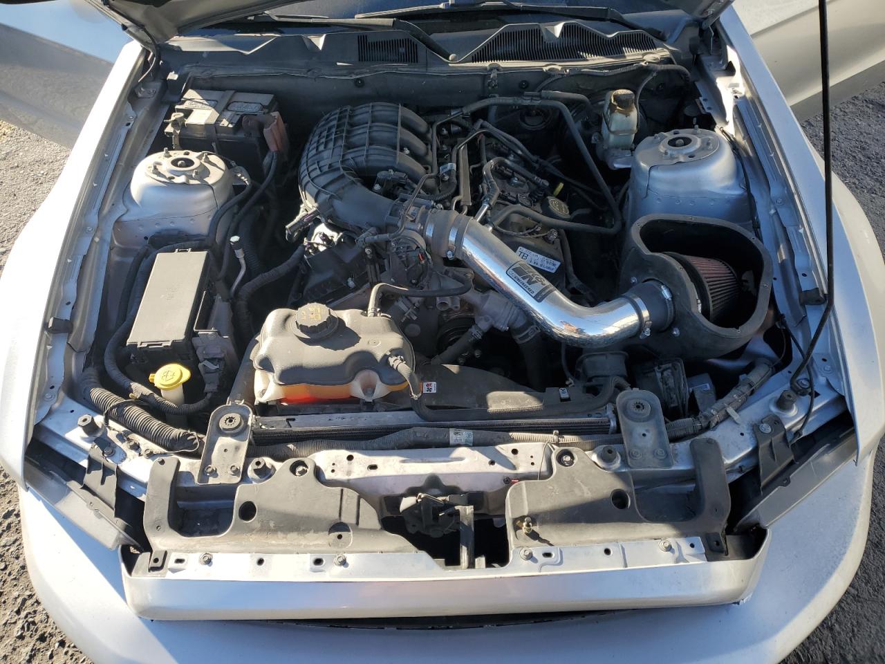 2014 Ford Mustang - Image 12