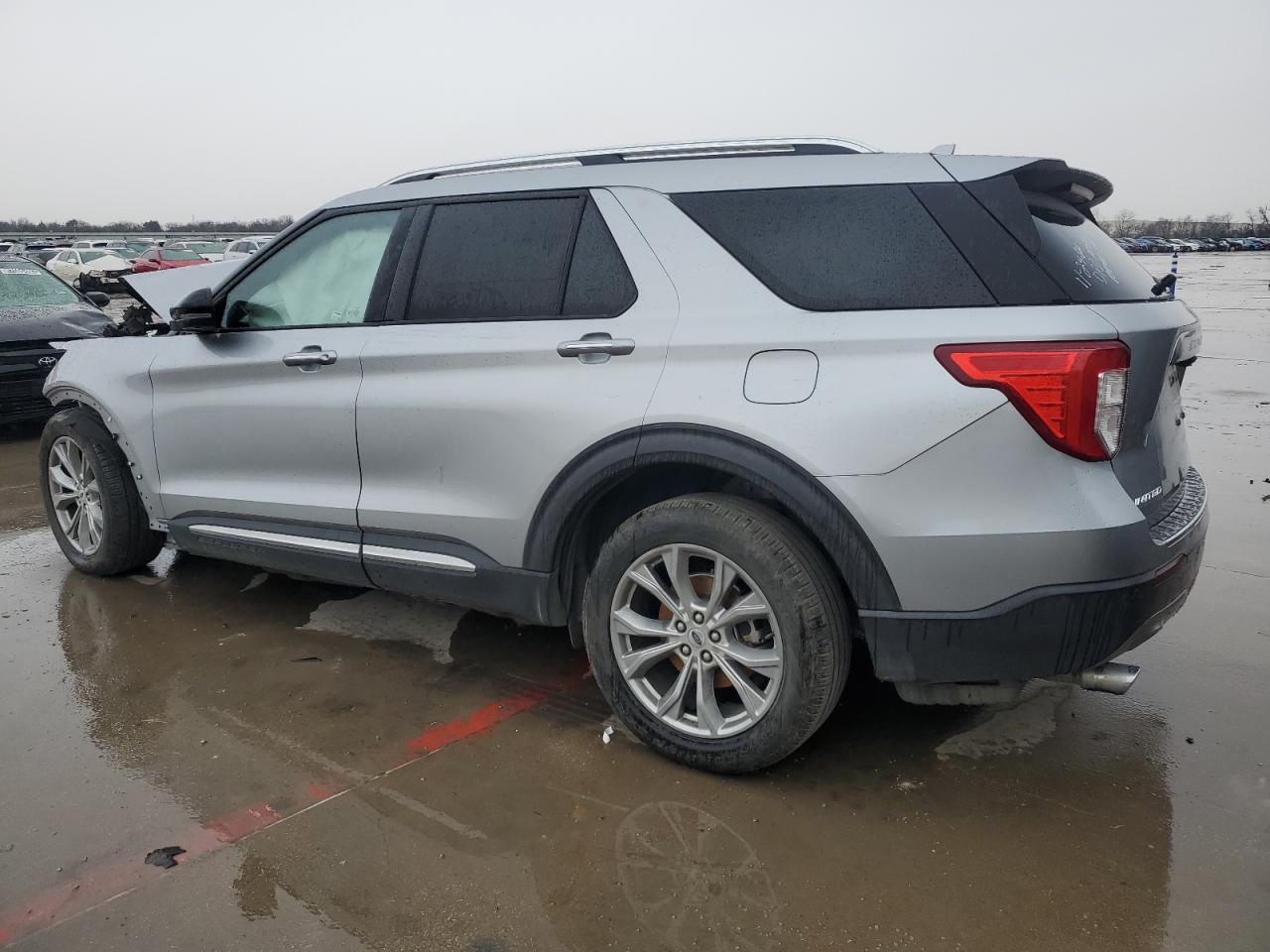 2020 Ford Explorer - Image 2