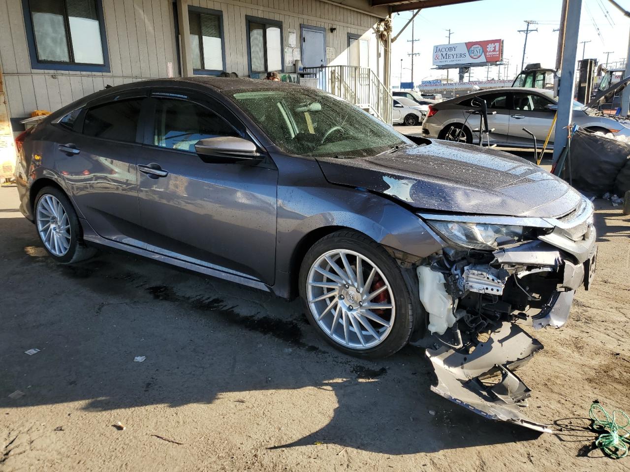 2016 Honda Civic - Image 4