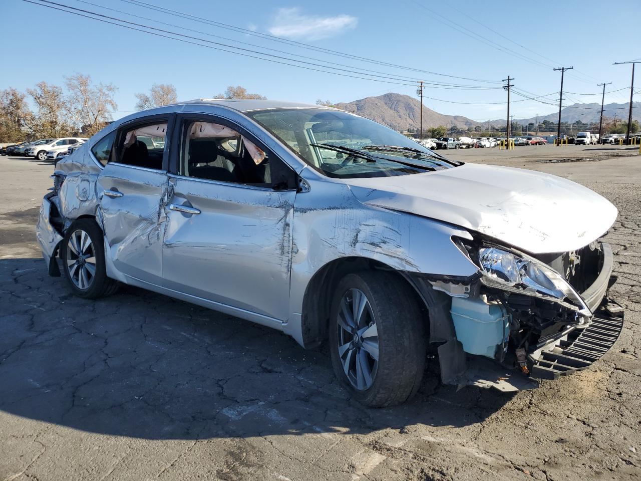 2019 Nissan Sentra - Image 4