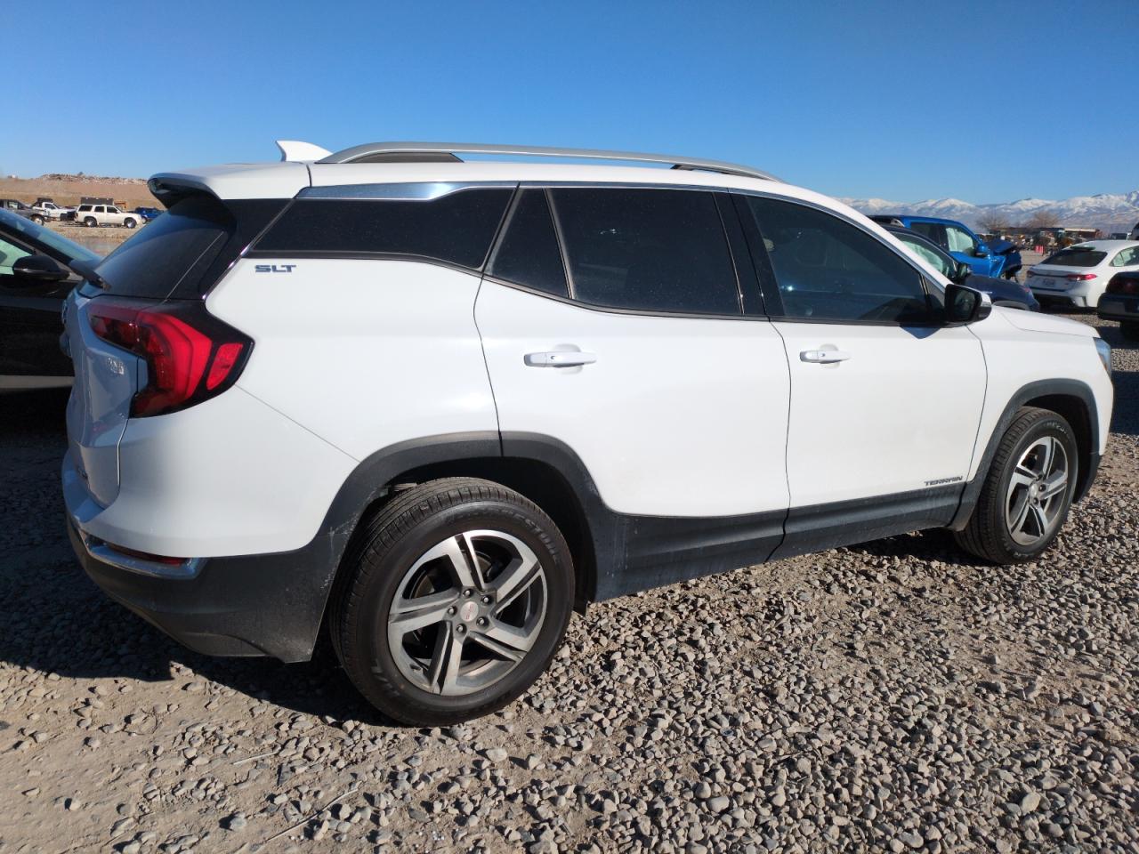 2020 GMC Terrain - Image 3