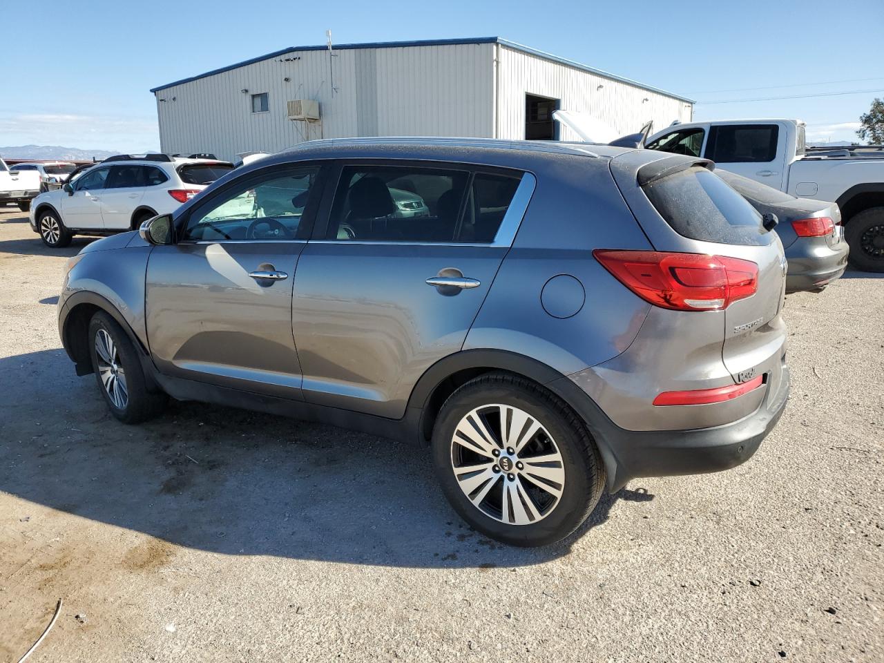 2015 Kia Sportage - Image 2