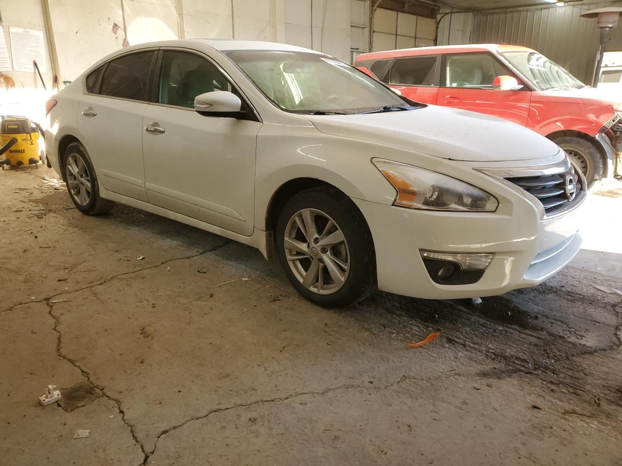 2013 Nissan Altima - Image 4