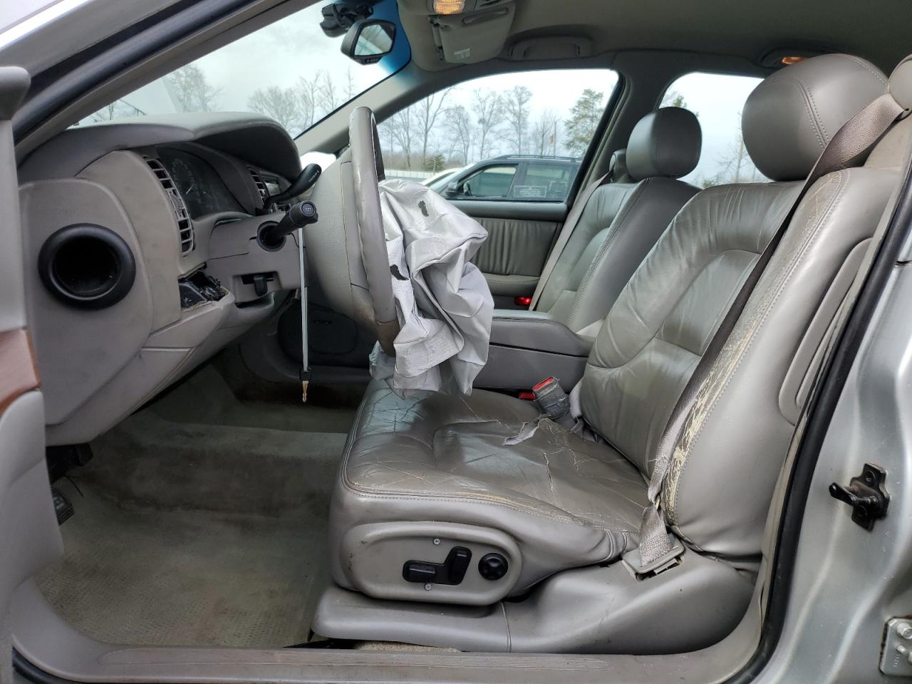 2000 Buick Park Avenue - Image 7
