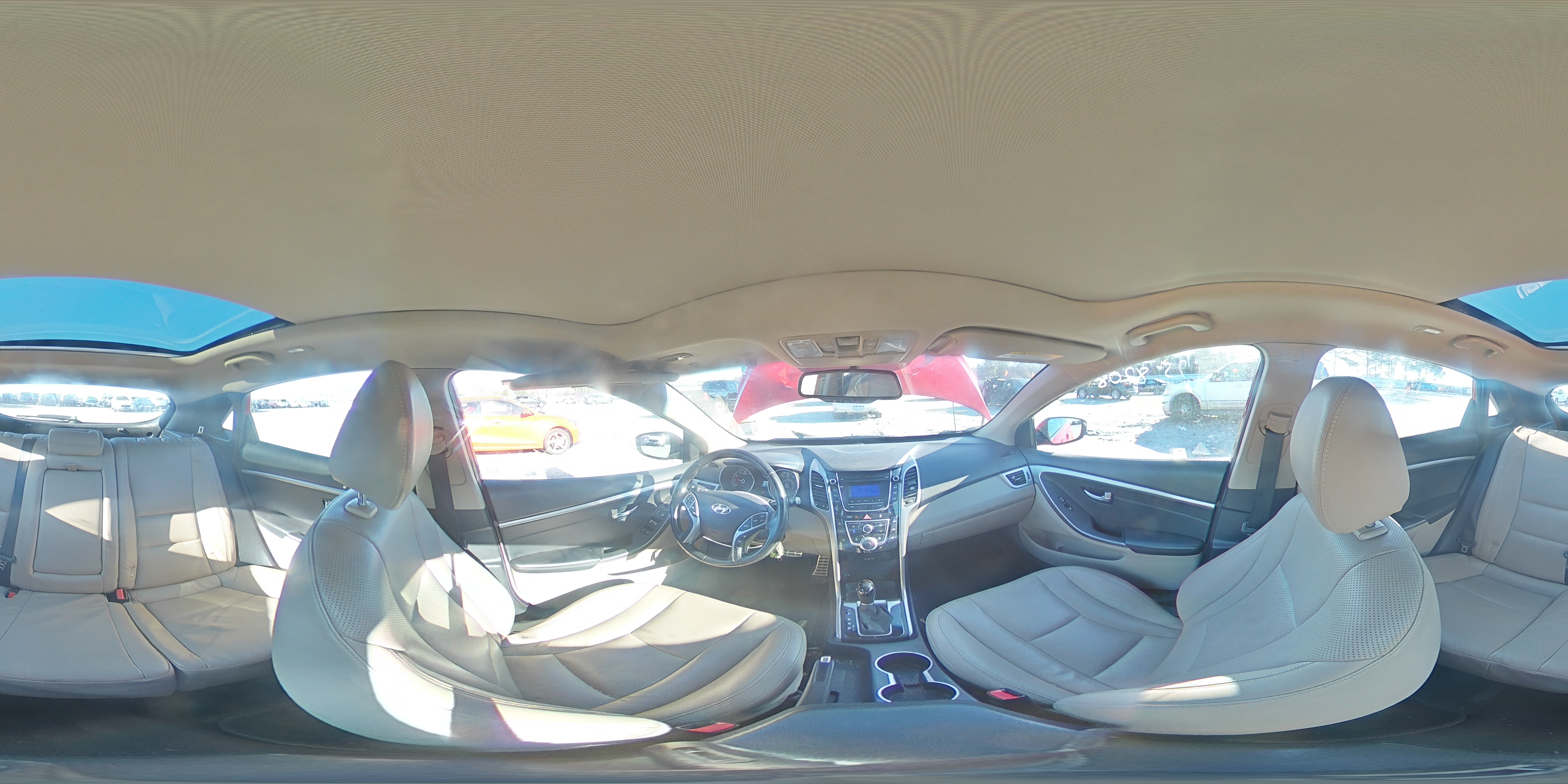 2013 Hyundai Elantra - Image 13