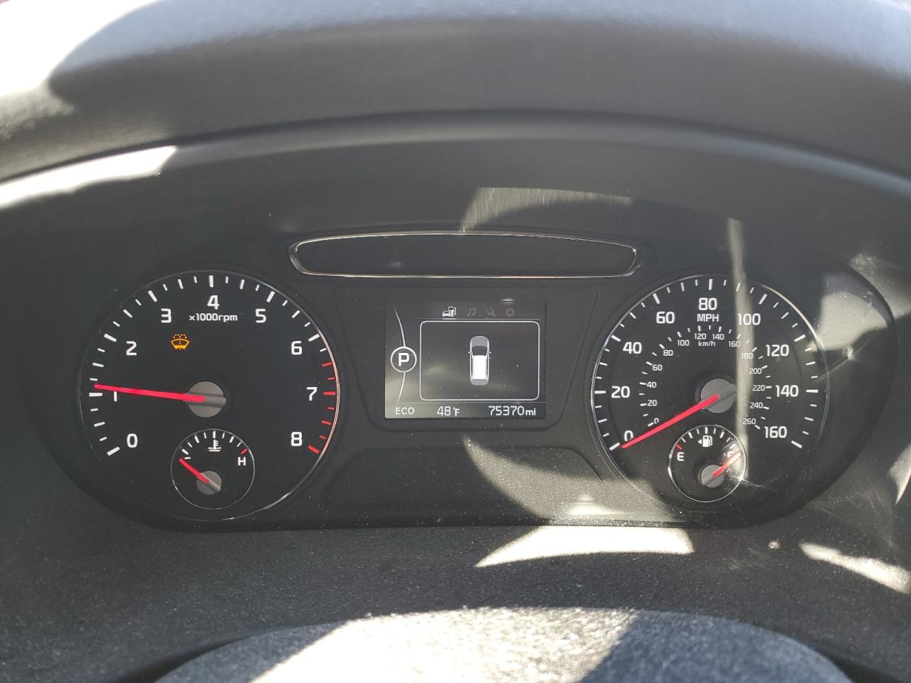 2016 Kia Sorento - Image 9