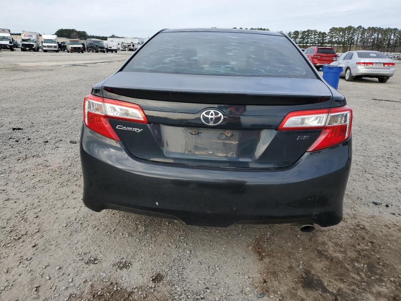 2012 Toyota Camry - Image 6