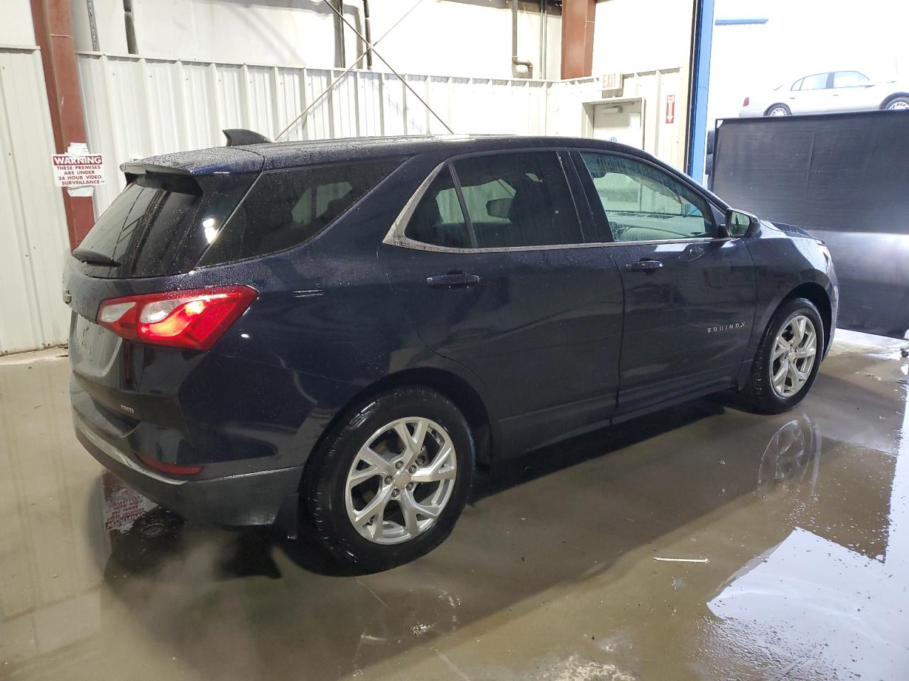 2020 Chevrolet Equinox - Image 3