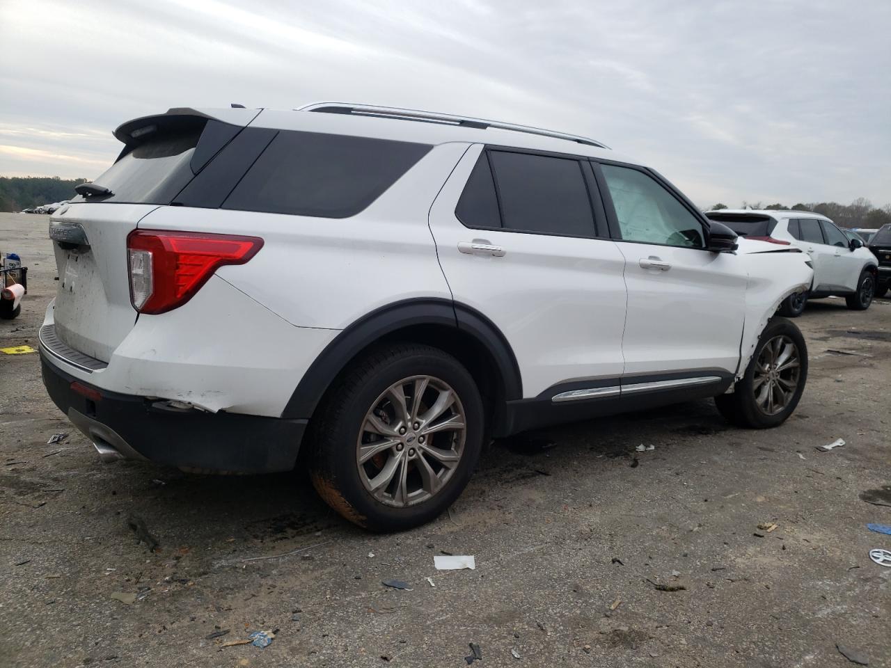 2021 Ford Explorer - Image 3