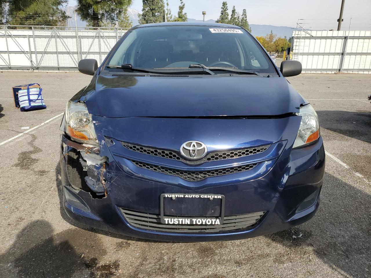 2008 Toyota Yaris - Image 5
